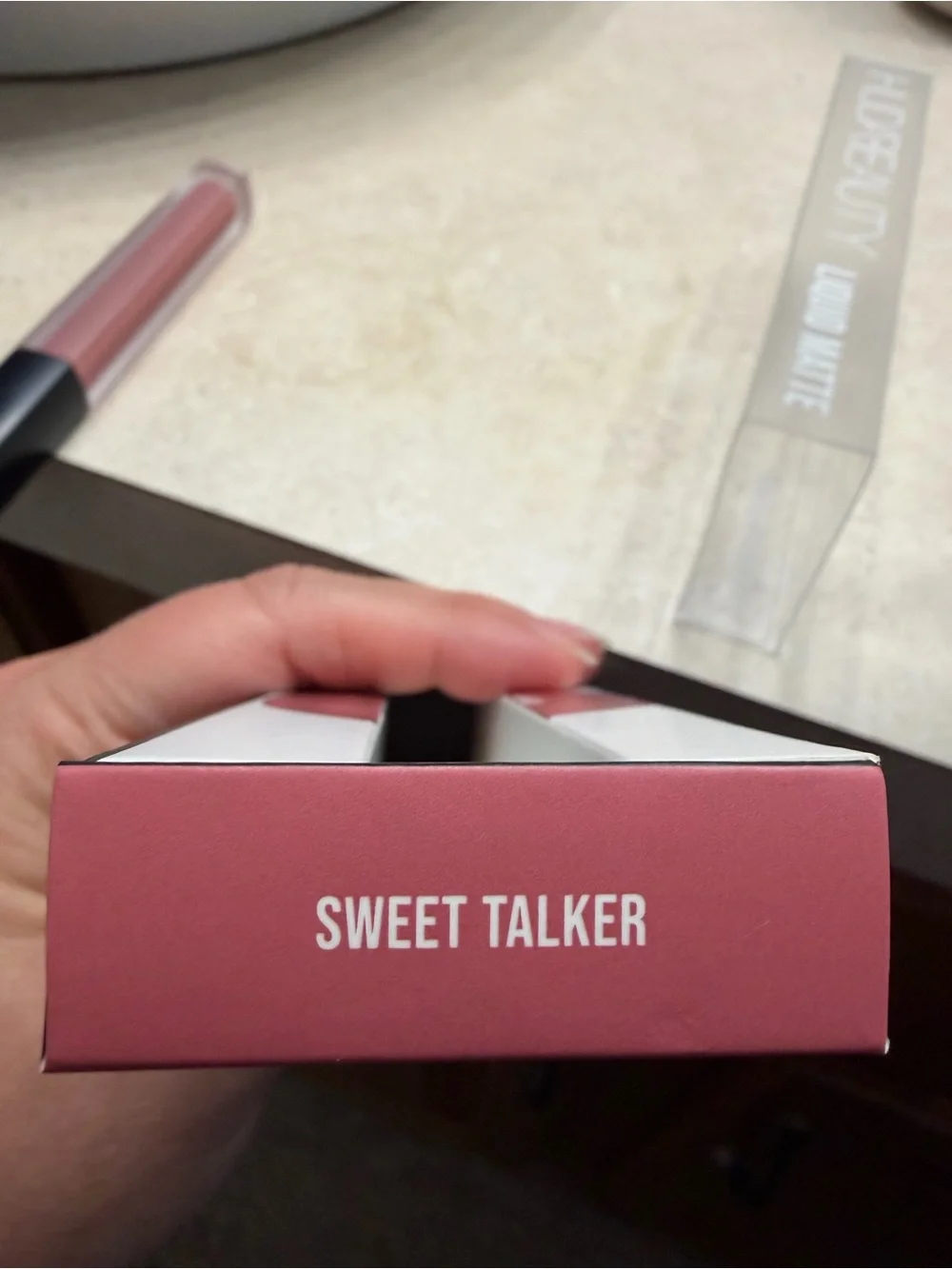 HUDA BEAUTY Liquid Matte Lipstick - Shade Sweet Talker
